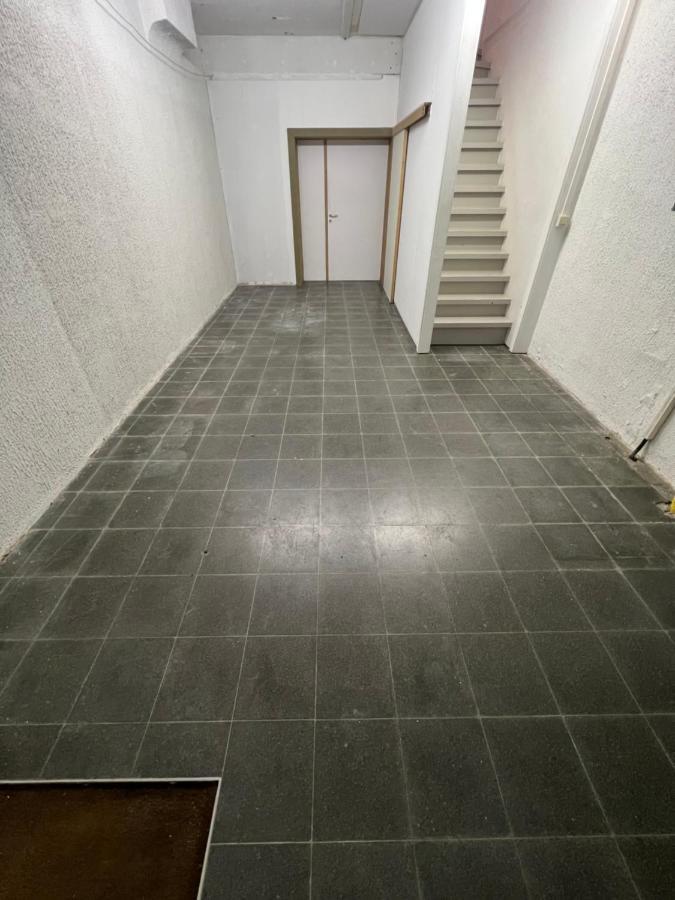 伊普尔Ruim App. Met Grote Garage公寓 外观 照片